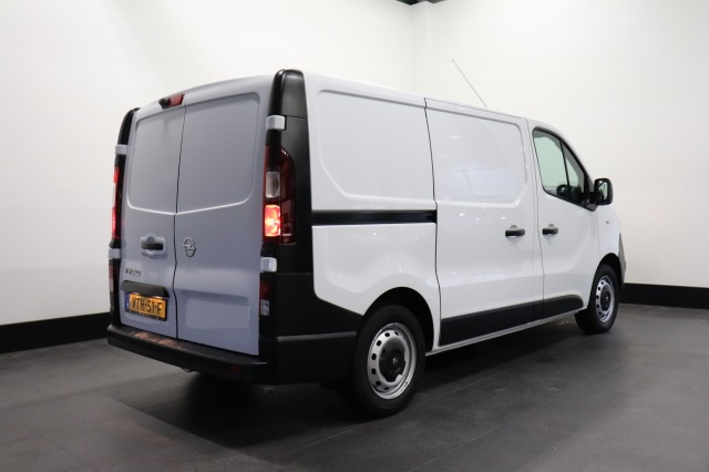 Opel Vivaro 1.6 CDTI Kastinbouw - Airco - Navi - Cruise - € 9.490,- Excl.