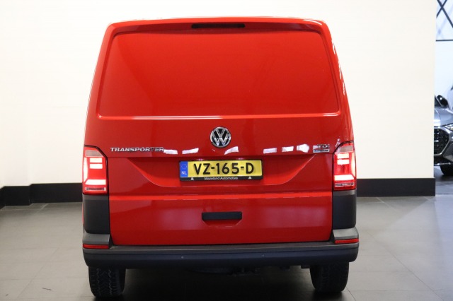 Volkswagen Transporter 2.0 TDI 140PK DSG Automaat - Airco - Cruise - PDC - € 10.950,- Excl.