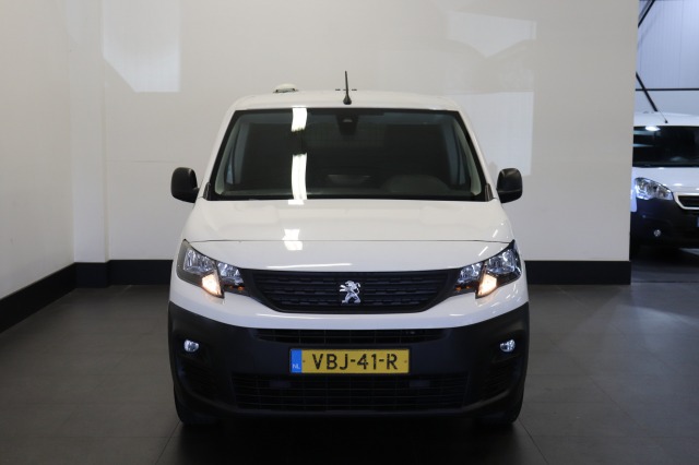 Peugeot Partner 1.5 BlueHDI 100PK EURO 6 - Airco - Cruise - PDC - € 9.950,- Excl.