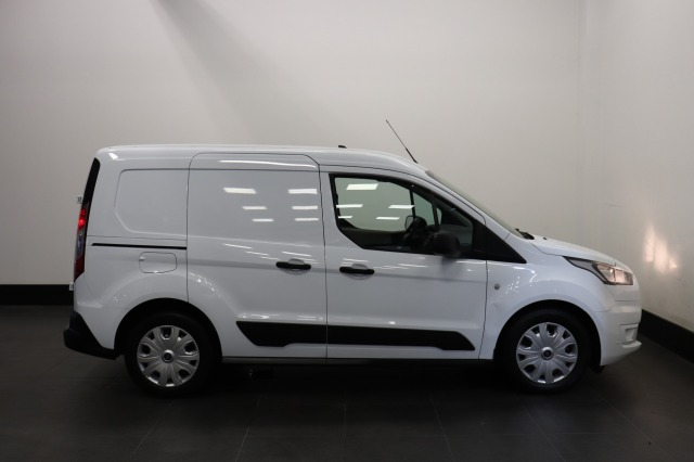 Ford Transit Connect 1.5 EcoBlue EURO 6 - Airco - Cruise - PDC - € 8.499,- Excl.