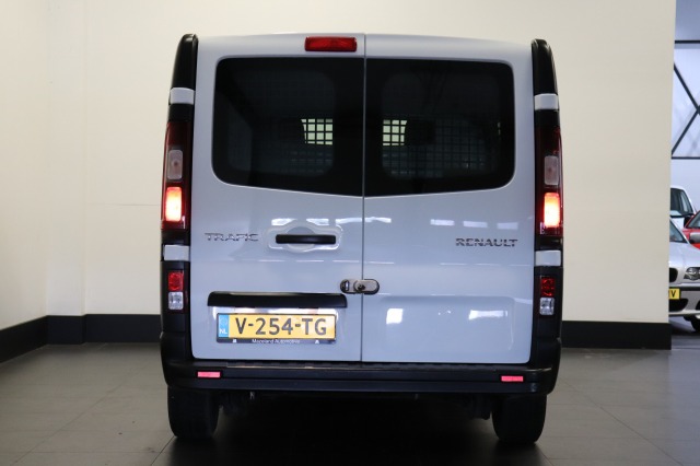 Renault Trafic 1.6 dCi EURO 6 - Airco - Navi - Cruise - € 8.950,- Excl.