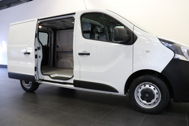 Opel Vivaro 1.6 CDTI EURO 6 - Airco - Navi - Cruise - € 8.950,- Excl.