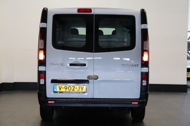 Renault Trafic 1.6 dCi EURO 6 - Airco - Navi - Cruise - PDC - € 7.950,- Excl.