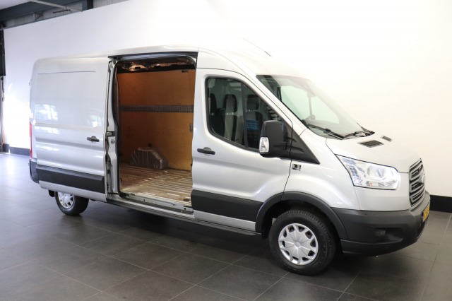 Ford Transit 2.0 TDCI L3H2 EURO 6 - Airco - Navi - Cruise - PDC - € 12.950,- Excl.