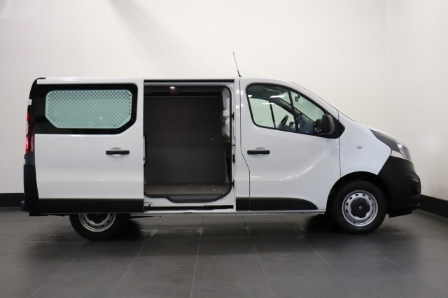 Opel Vivaro 1.6 CDTI 125PK EURO 6 - Airco - Navi - Cruise - € 14.900,- Excl.