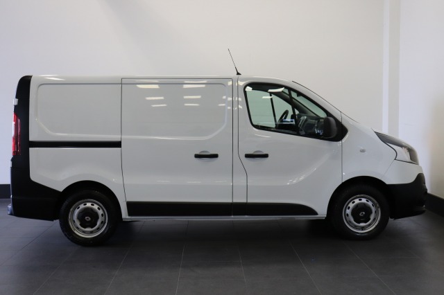 Renault Trafic 1.6 dCi - EURO 6 - Airco - Navi - Cruise - € 9.950,- Excl.