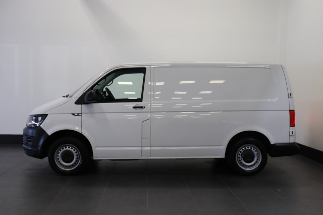 Volkswagen Transporter 2.0 TDI 150PK - EURO 6 - Airco - Cruise - € 12.950,- Excl.