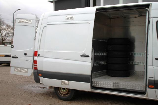 Mercedes-Benz Sprinter 316 CDI L2H2 Automaat - EURO 6 - Airco - Navi - Cruise - € 13.950,- Excl.