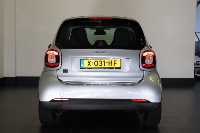 Smart Fortwo EQ Comfort 60KW | A/C Climate | Cruise | Stoel verw. | € 11.950,- Incl. BTW