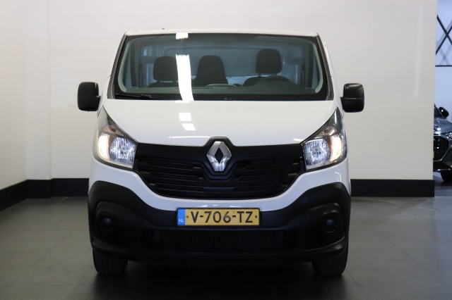 Renault Trafic 1.6 dCi - EURO 6 - Airco - Navi - Cruise - € 10.900,- Excl.