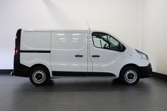 Renault Trafic 1.6 dCi EURO 6 - Airco - Navi - Cruise - € 11.499,- Excl.