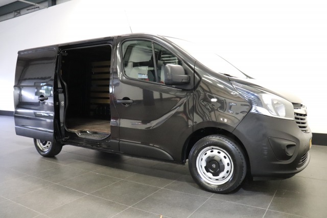 Opel Vivaro 1.6 CDTI 125PK - EURO 6 - Airco - Navi - Cruise - € 11.900,- Excl.