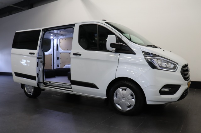 Ford Transit Custom 2.0 TDCI 130PK EURO 6 Automaat - Airco - Navi - Cruise - € 18.950,- Excl.