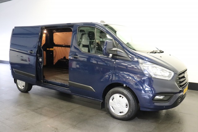 Ford Transit Custom 2.0 TDCI L2 EURO 6 - Airco - PDC - Cruise - € 16.950,- Excl.