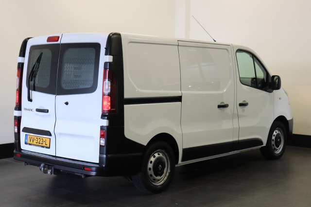 Renault Trafic 1.6 dCi - Airco - Navi - Cruise - PDC - € 9.950,- Excl.