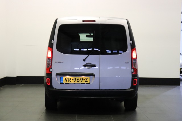 Mercedes-Benz Citan 112 BlueEFFICIENCY Benzine - PDC - Schuifdeur - € 8.900,- Excl.