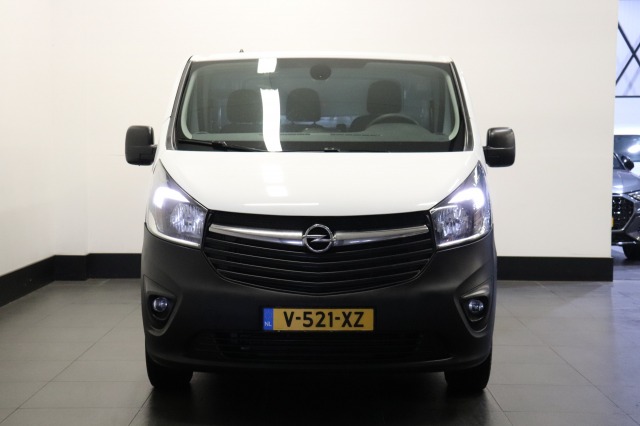 Opel Vivaro 1.6 CDTI EURO 6 - Airco - Navi - Cruise - Camera - € 10.900,- Excl.