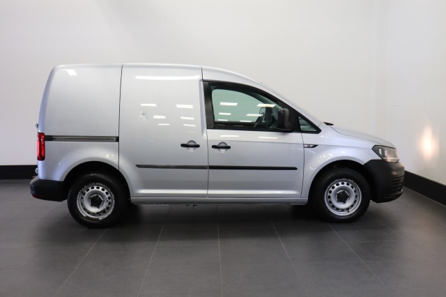 Volkswagen Caddy 2.0 TDI EURO 6 - Airco - Navi - Trekhaak - € 9.950,- Excl.