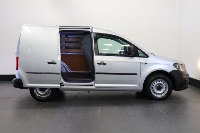 Volkswagen Caddy 2.0 TDI EURO 6 - Airco - Navi - Trekhaak - € 9.950,- Excl.