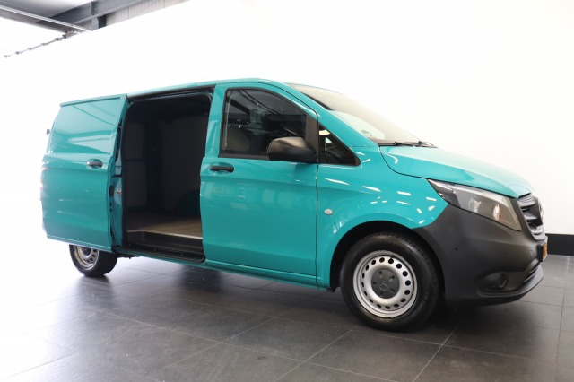 Mercedes-Benz Vito 114 CDI Lang - Airco - Navi - Cruise - € 17.500,- Excl.