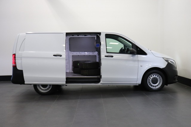 Mercedes-Benz Vito 114 CDI Lang Automaat - EURO 6 - Airco - Navi - Cruise - Camera - € 18.900,- Excl