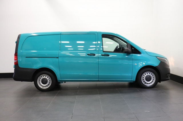 Mercedes-Benz Vito 114 CDI Lang Automaat - EURO 6 - Airco - Navi - Cruise - Camera - € 18.950,- Excl.