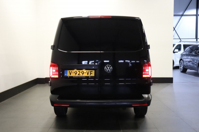 Volkswagen Transporter 2.0 TDI 115PK L2 EURO 6 - Airco - Navi - Cruise - € 13.900,- Excl.