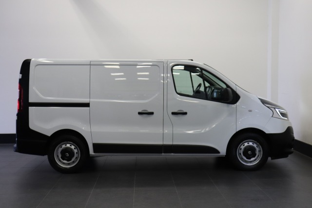 Renault Trafic 2.0 dCi 145PK EURO 6 - AC/climate - Navi - Cruise - € 13.950 ,- Excl.