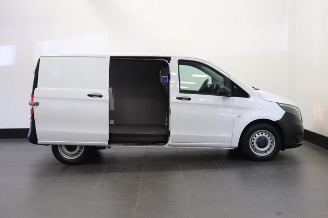 Mercedes-Benz Vito 111 CDI EURO 6 - Airco - Navi - Cruise - € 12.900,- Excl.