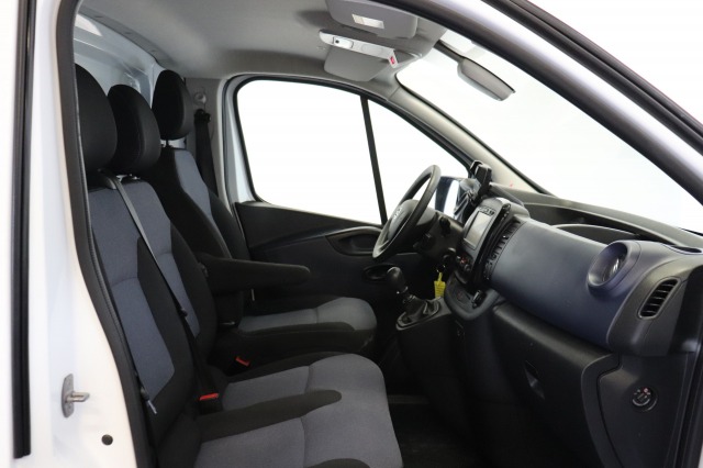 Opel Vivaro 1.6 CDTI 125PK EURO 6 - Airco - Navi - Cruise - € 11.900,- Excl.