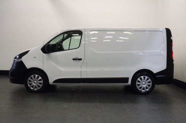 Opel Vivaro 1.6 CDTI 121PK EURO 6 - Airco - Navi - Cruise - € 10.499,- Excl.