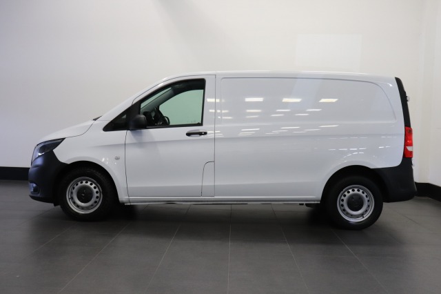 Mercedes-Benz Vito 111 CDI - EURO 6 - Airco - Navi - Cruise - € 12.499,- Excl