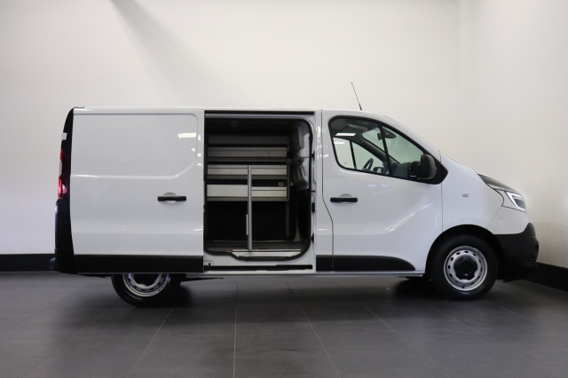 Renault Trafic 2.0 dCi 120PK - EURO 6 - Airco - Camera - € 14.900,- Excl.