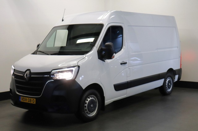 Renault Master 2.3 dCI 150PK L2H2 Automaat EURO 6 - Airco - Navi - Camera - € 15.950,- Excl.