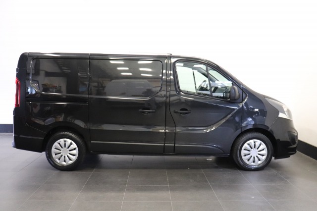 Opel Vivaro 1.6 CDTI 125PK EURO 6 - Airco - Navi - Cruise - € 9.950,- Excl.