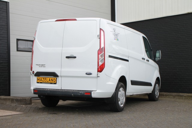 Ford Transit Custom 280 2.0 TDCI - Airco - Cruise - PDC - € 17.900,- Excl.