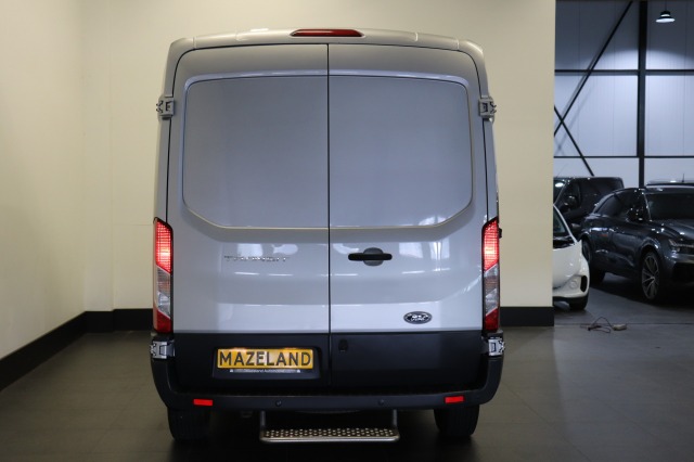 Ford Transit 2.0 TDCI 130PK L2H2 - EURO 6 - Airco - Cruise - Camera - € 12.950,- Excl.