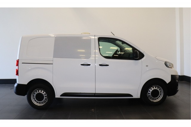 Peugeot Expert 2.0 BlueHDI 120PK EURO 6 - Airco - Navi - Cruise - € 10.900,- Excl.