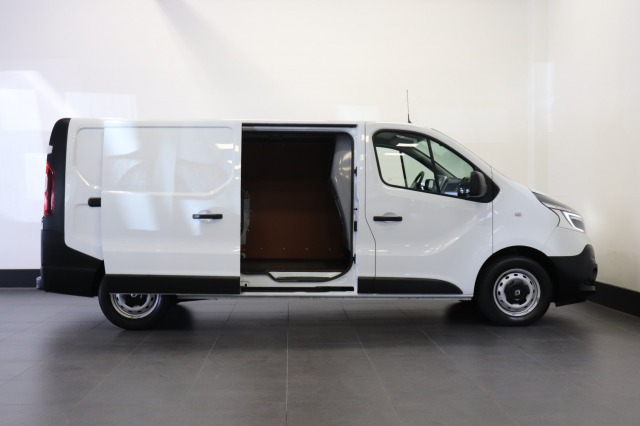 Renault Trafic 2.0 dCi 120PK L2 EURO 6 - Airco - Navi - Cruise - € 10.950,- Excl.