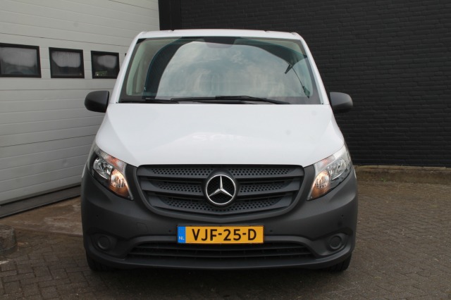 Mercedes-Benz Vito 116 CDI Lang EURO 6 - Airco - Navi - Cruise - Camera - € 19.900,- Excl.