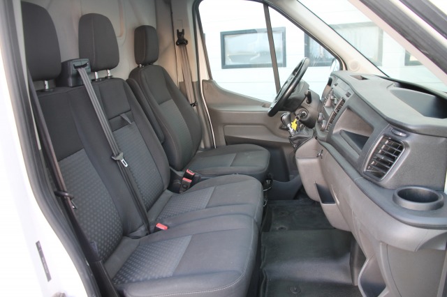 Ford Transit 2.0 TDCI L3H2 130PK EURO 6 - Airco - Cruise - PDC - € 17.950,- Excl.