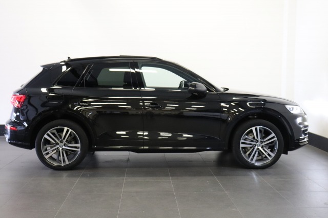 Audi Q5 55 TFSI e quattro Competition S-Line | PANO |  LEDER | 360 CAMERA | €41.950,- incl. BTW