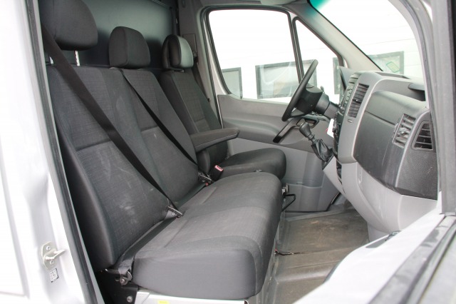 Mercedes-Benz Sprinter 319 3.0 CDI L2H2 EURO 6 - Airco - Navi - Cruise - € 19.950,- Excl.