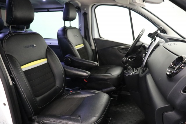 Opel Vivaro 1.6 CDTI 145PK L2 IRMSCHER - Dubbele Cabine EURO 6 - AC/Climate - Navi - Cruise - € 16.900,- Excl.