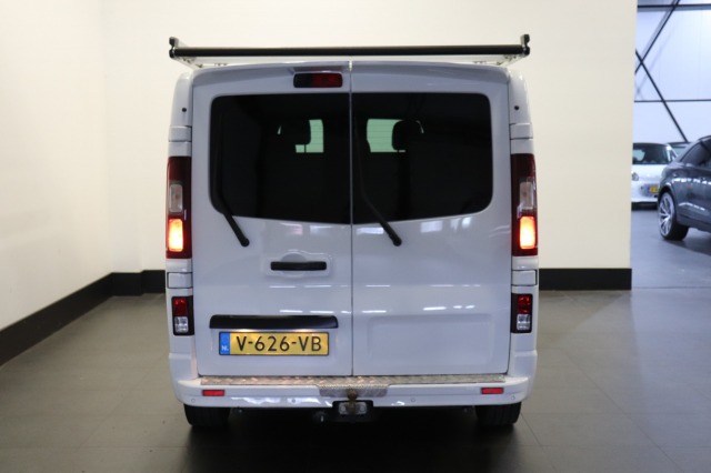 Opel Vivaro 1.6 CDTI 145PK L2 IRMSCHER - Dubbele Cabine EURO 6 - AC/Climate - Navi - Cruise - € 16.900,- Excl.