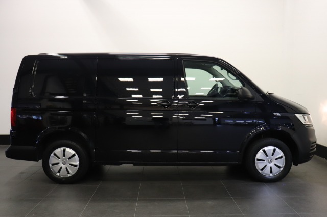 Volkswagen Transporter 2.0 TDI 150PK Automaat EURO 6 - Airco - Cruise - Navi - € 31.900,- Excl.