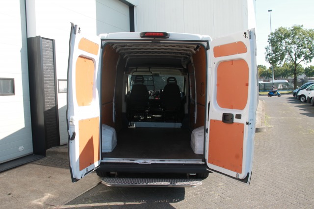 Fiat Ducato 2.3 MultiJet 130PK L3H2 EURO 6 - Airco - Cruise - Navi -  € 15.950,- Excl.