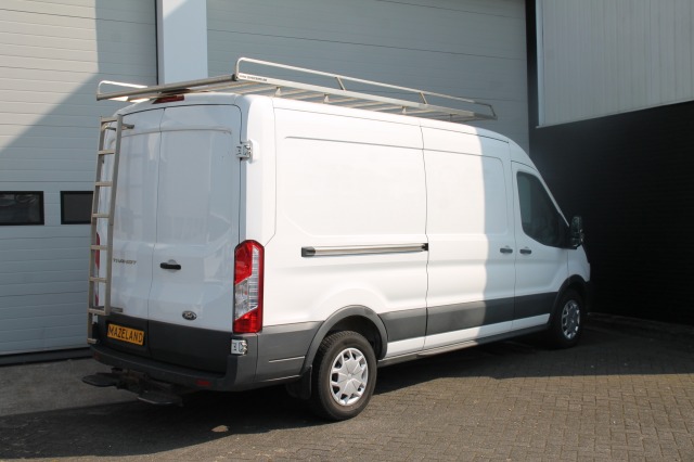 Ford Transit 2.0 TDCI L3H2 130PK - Airco - Cruise - Navi - €14.900,- Excl.