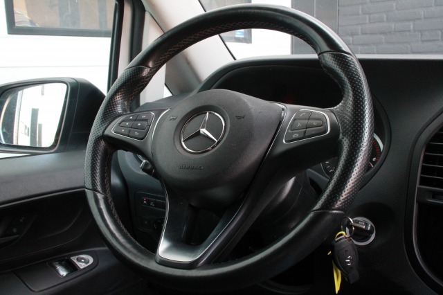 Mercedes-Benz Vito 114 CDI Lang - EURO 6 - Airco - Navi - Camera - € 15.900,- Excl.