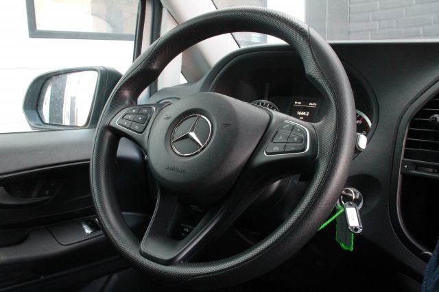 Mercedes-Benz Vito 114 CDI Lang Automaat - EURO 6 - Airco - Navi - Cruise - € 17.900,- Excl.